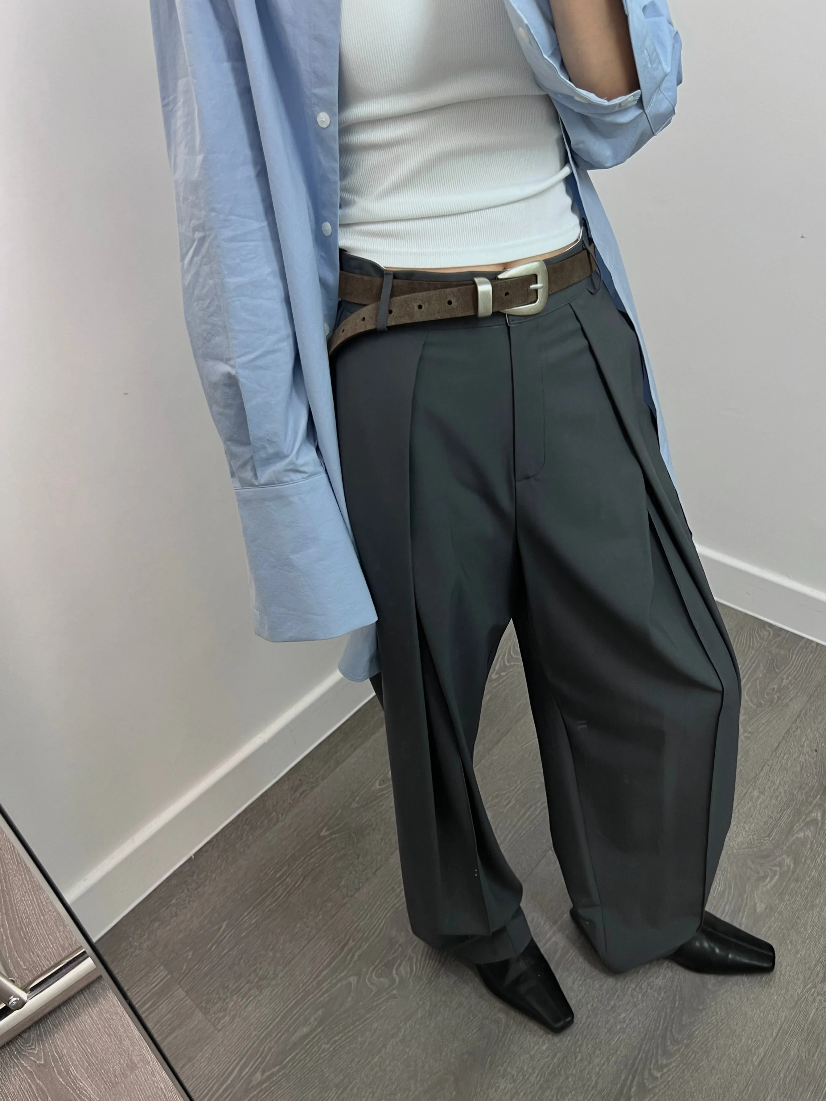 10 PO | 1024088 High Rise pleated trousers