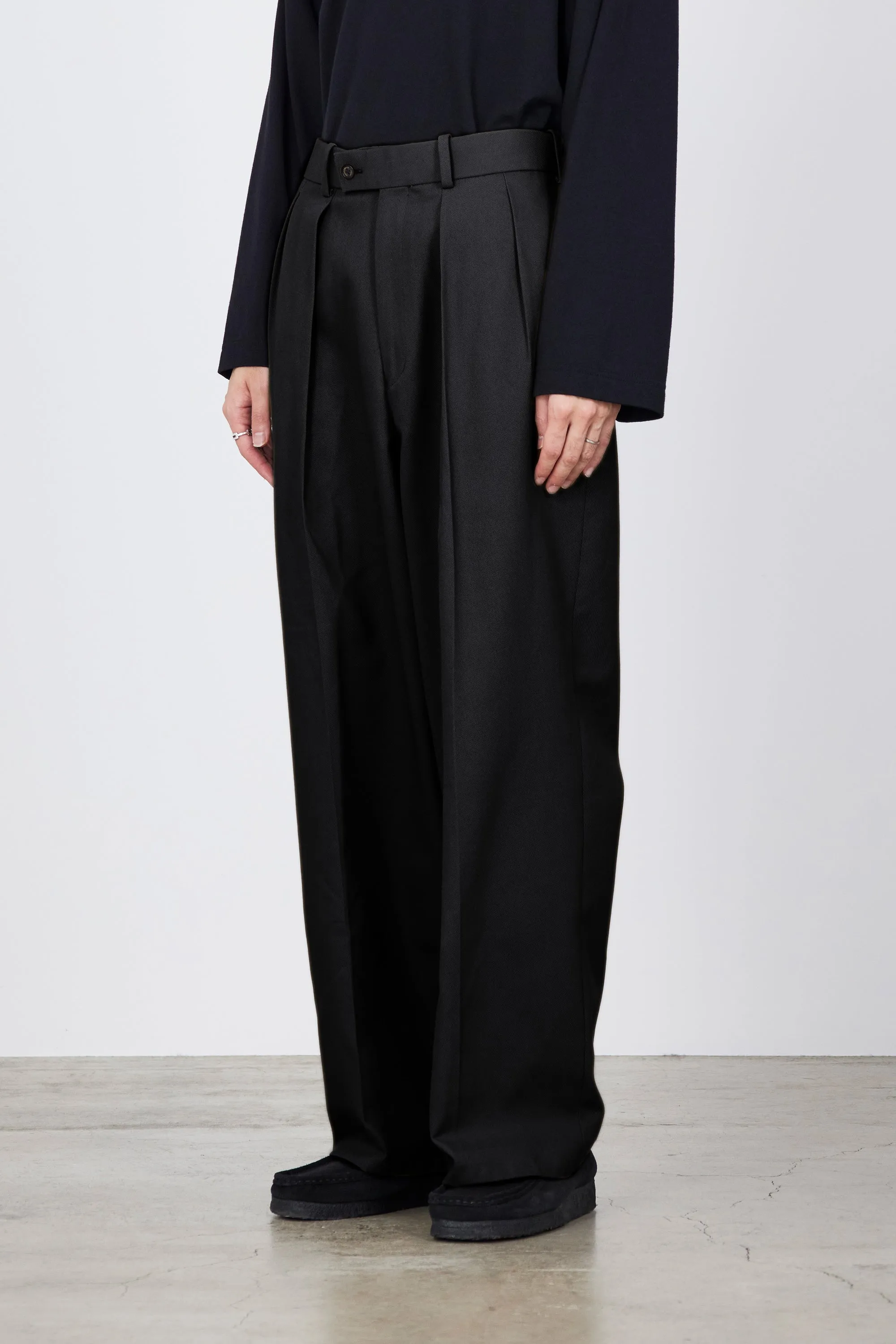 A23A-04PT02C ORGANIC COTTON SURVIVAL CLOTH DOUBLE PLEATED TROUSERS