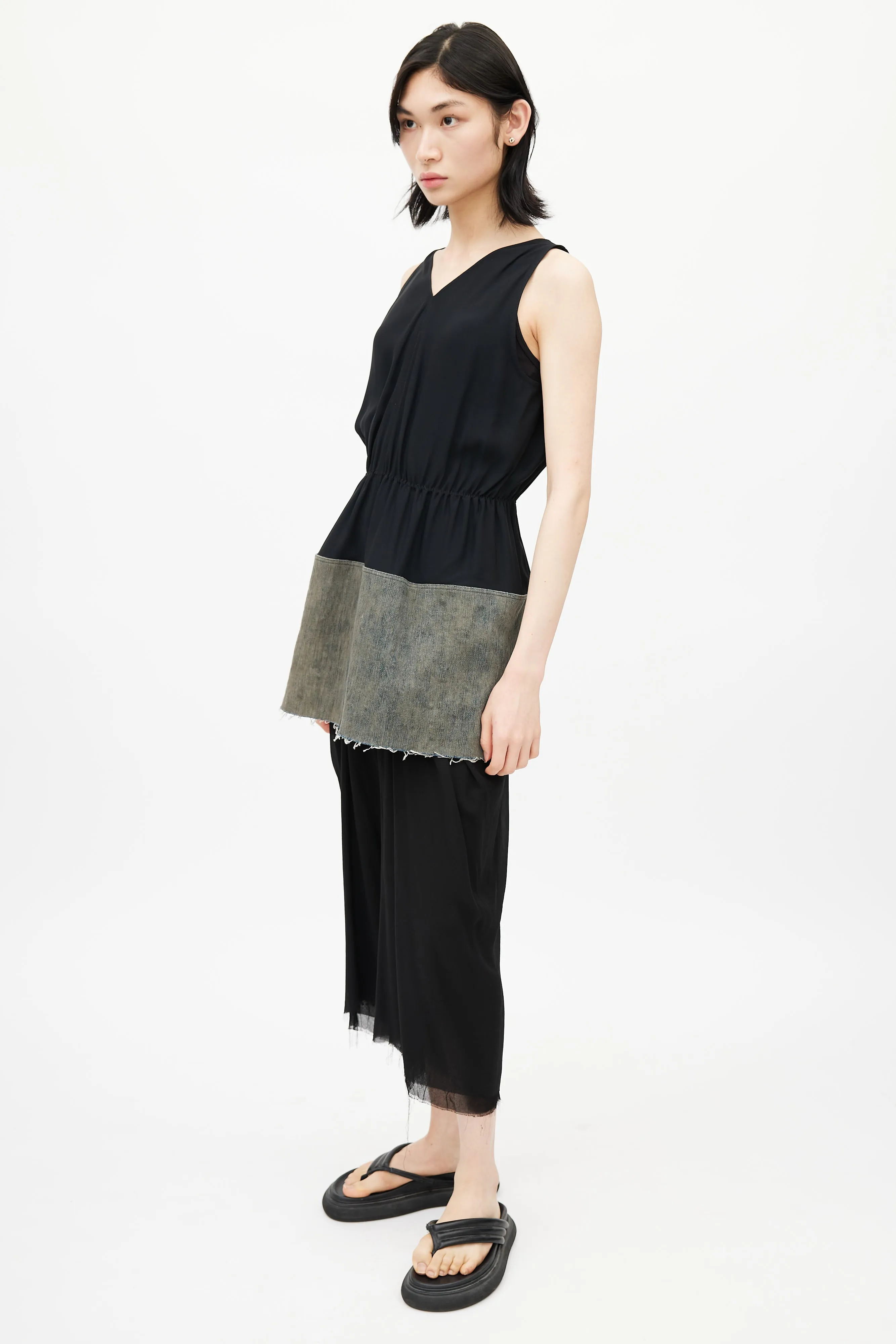 Black Pleated Cropped Silk Trouser