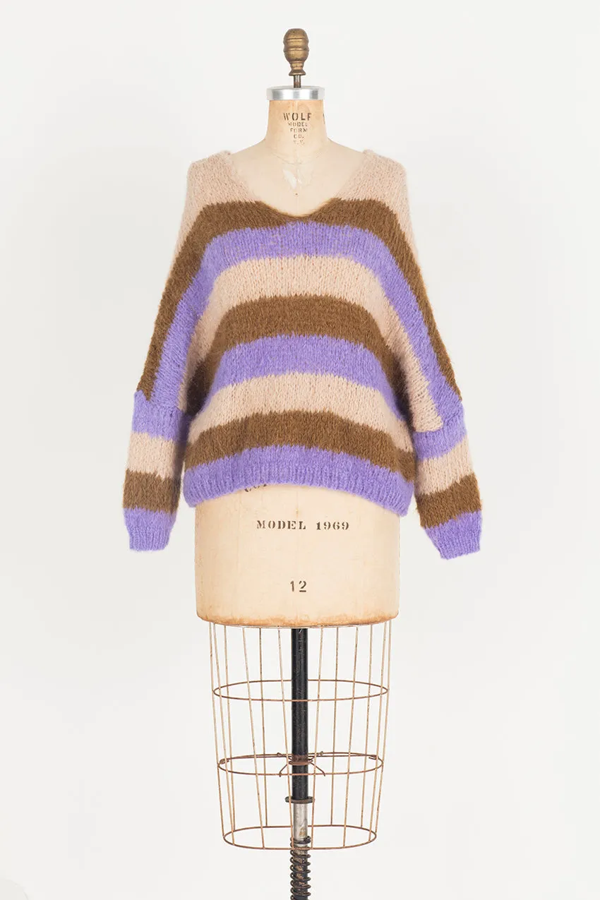 Hand knit batwing V neck sweater (Alpaca) - Lilac stripe