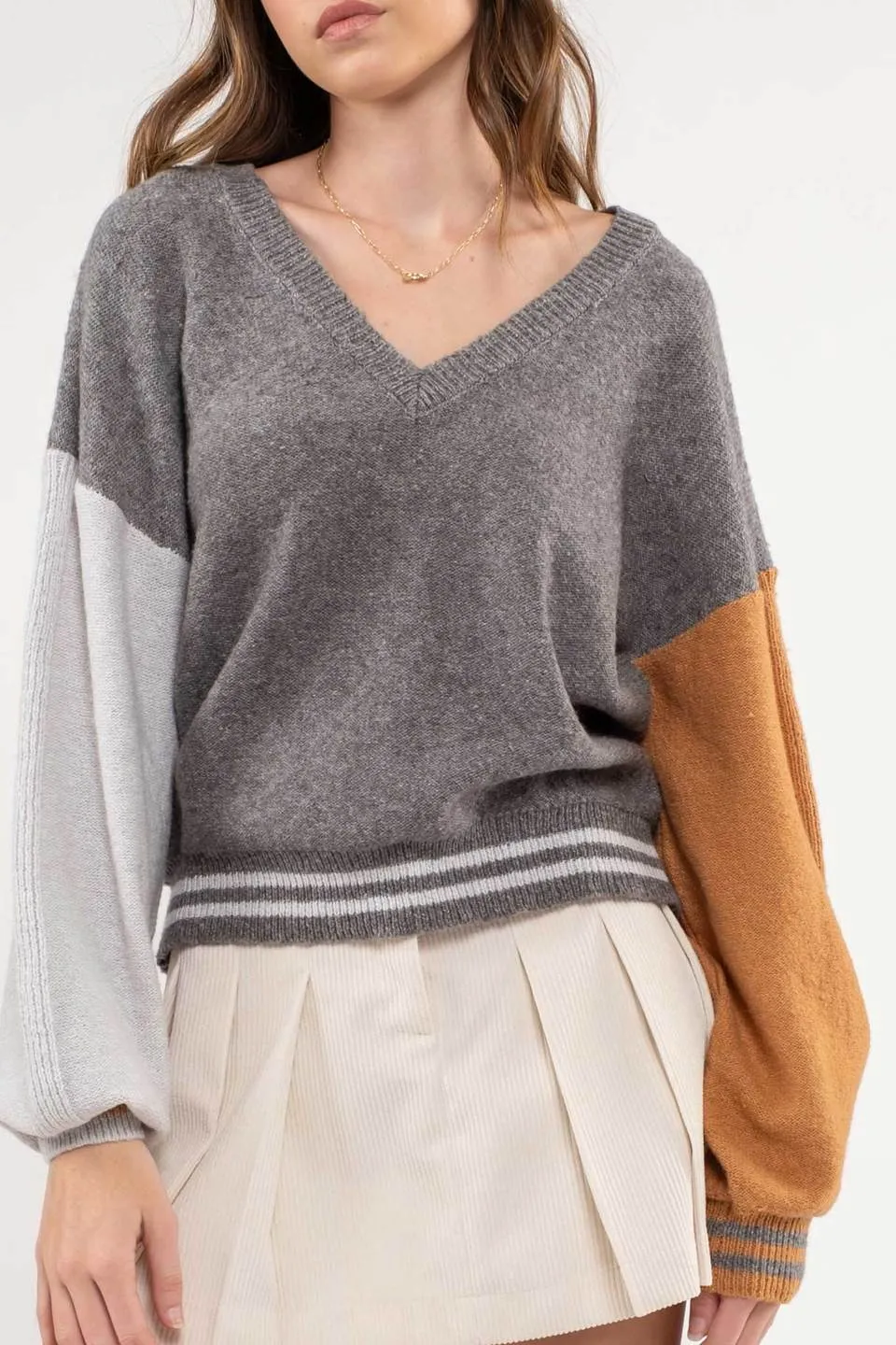 V NECK COLORBLOCK PULLOVER SWEATER
